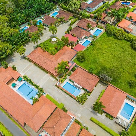 Hotel Paloverde Villas Campestres Apiay Luaran gambar