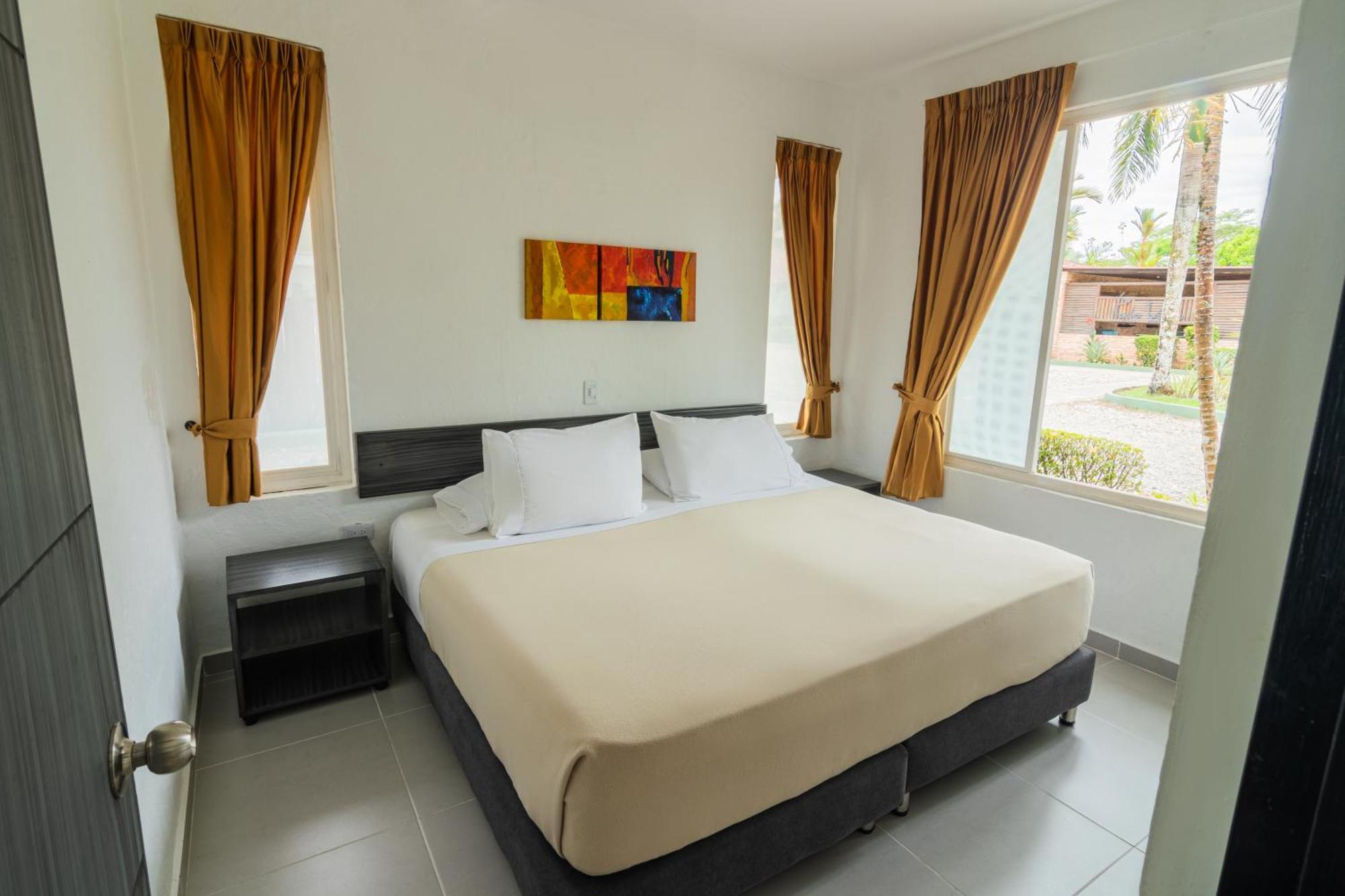 Hotel Paloverde Villas Campestres Apiay Luaran gambar