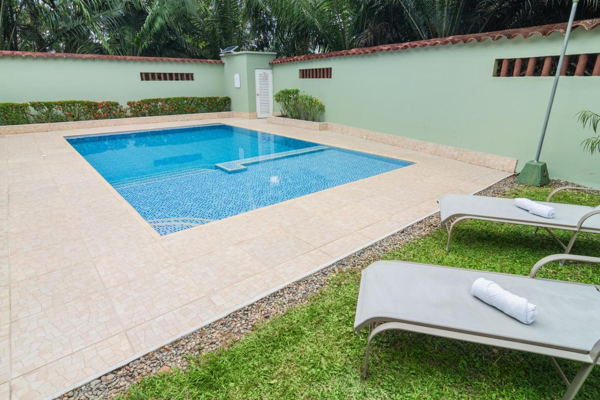 Hotel Paloverde Villas Campestres Apiay Luaran gambar